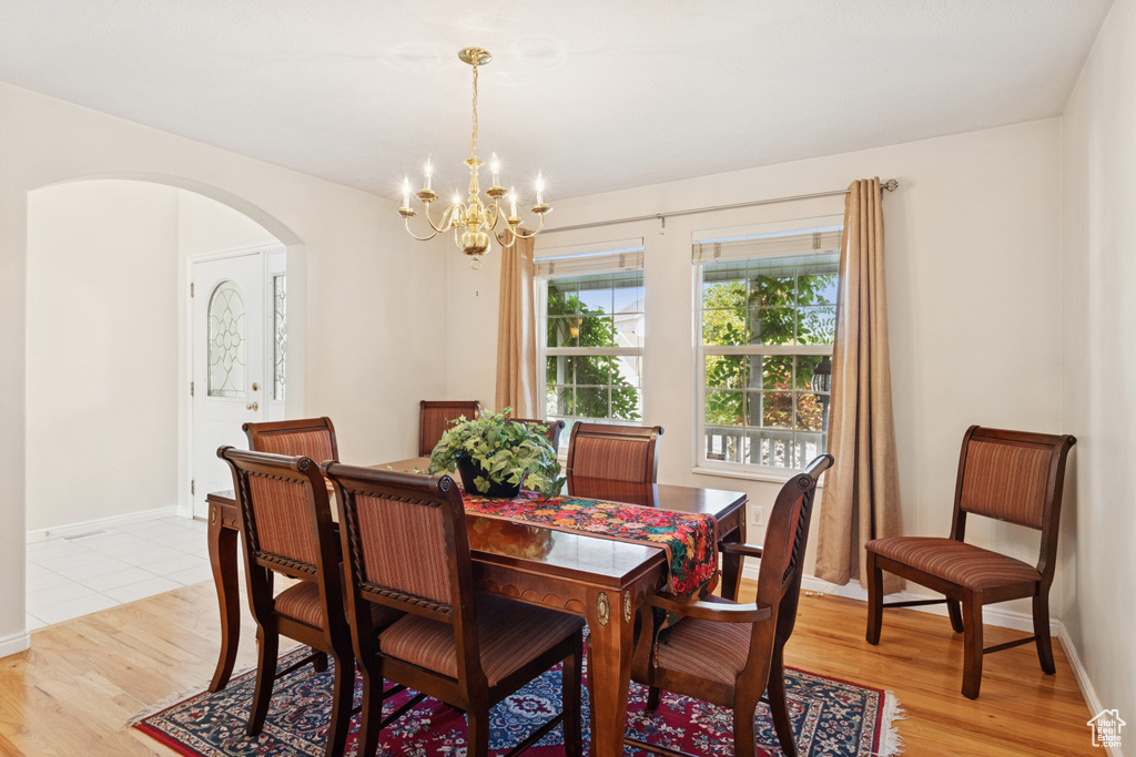 Photo 16 for MLS #2111087 at 889 W Rockhill Point Cv