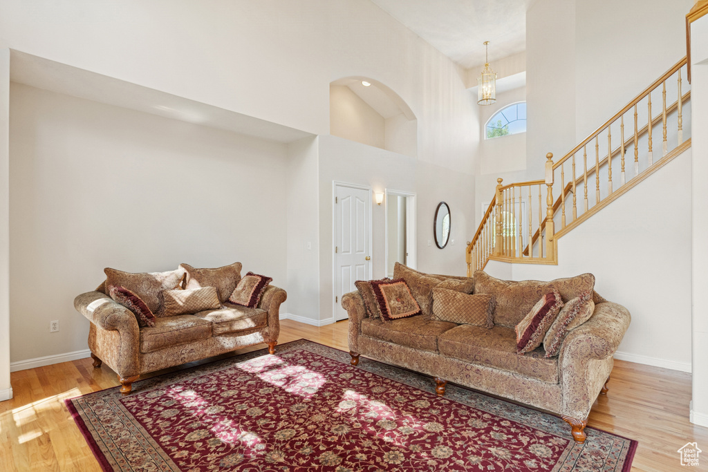 Photo 12 for MLS #2111087 at 889 W Rockhill Point Cv