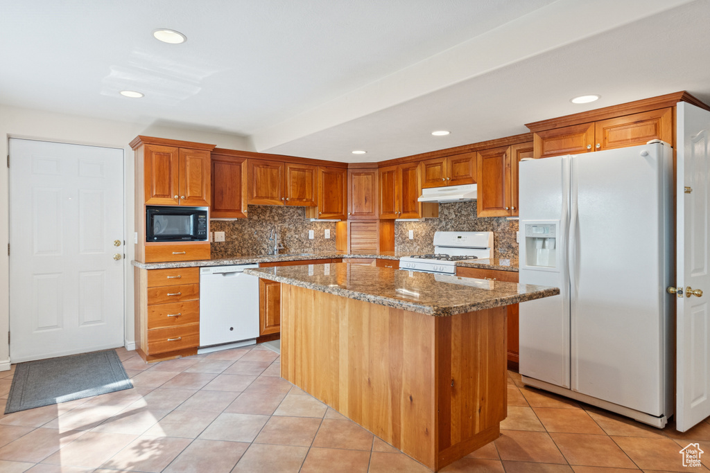 Photo 75 for MLS #2111087 at 889 W Rockhill Point Cv