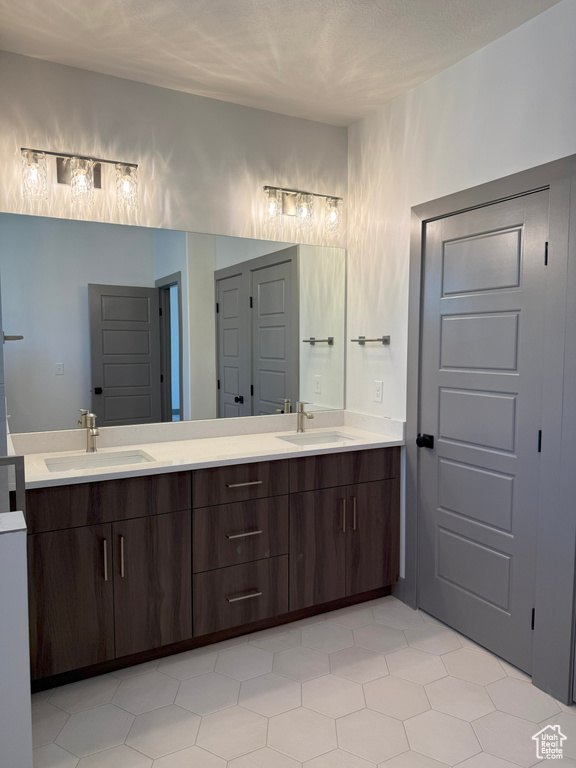 Photo 7 for MLS #2111089 at 8087 S 615 East