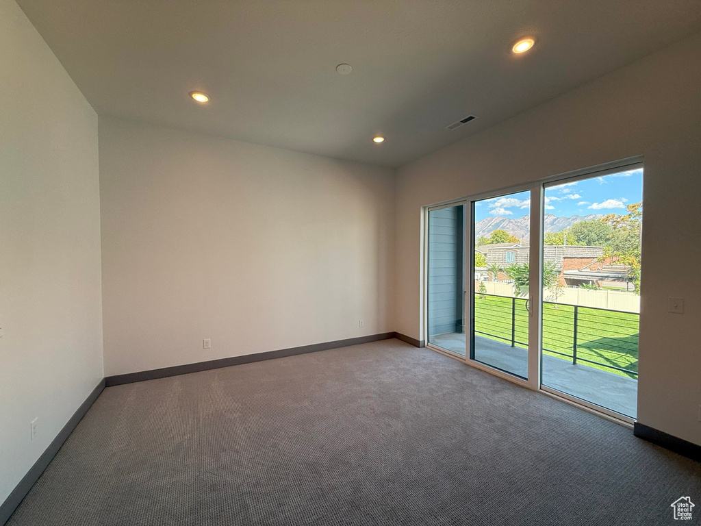 Photo 9 for MLS #2111089 at 8087 S 615 East