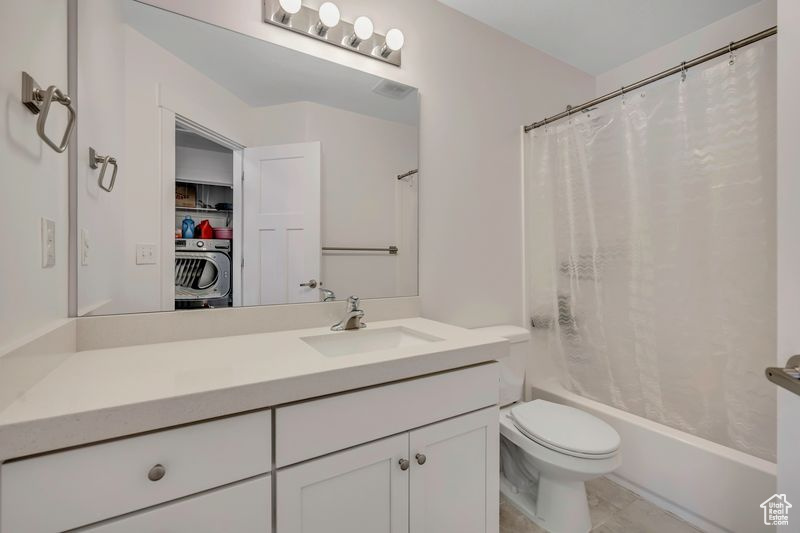 3839 W MOSSMORRAN LN Taylorsville, UT 84129