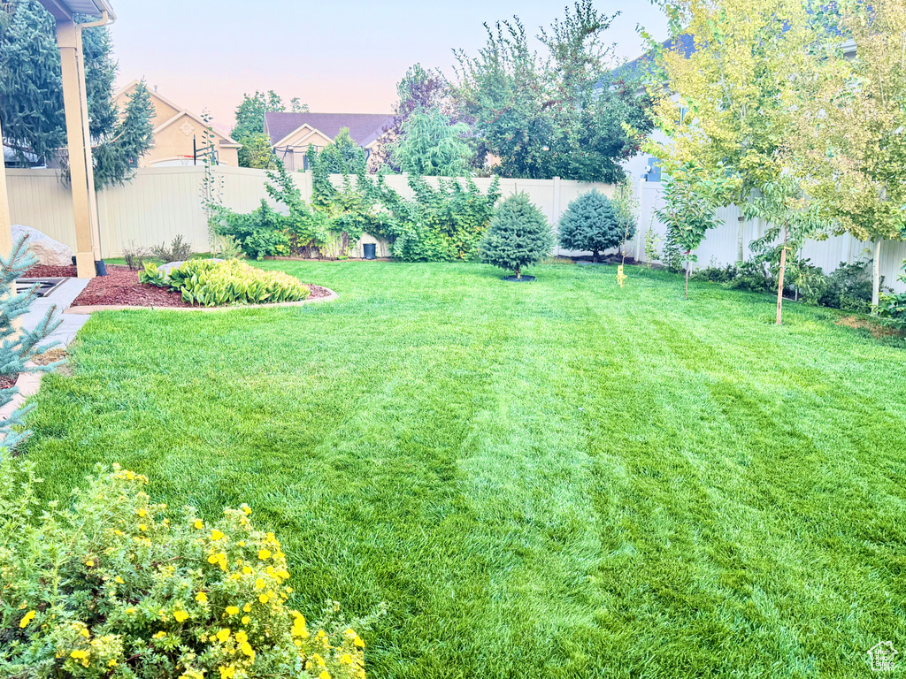 Photo 3 for MLS #2111097 at 369 E Culross Cir