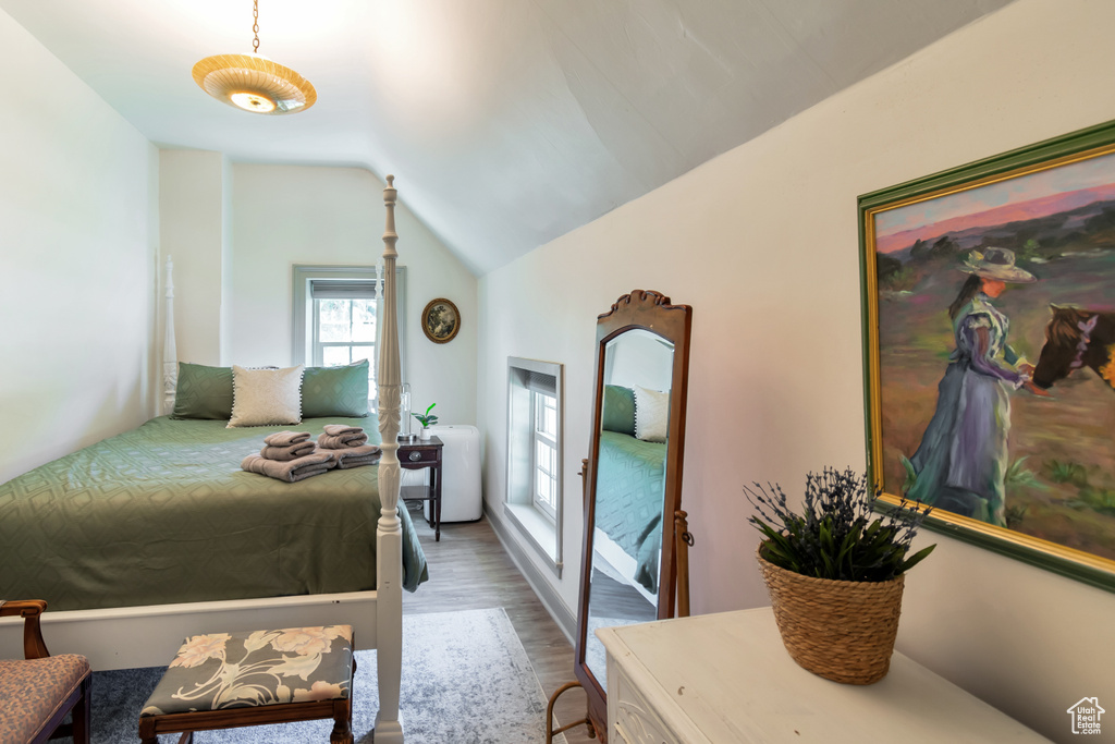 Photo 18 for MLS #2111105 at 135 S 100 East