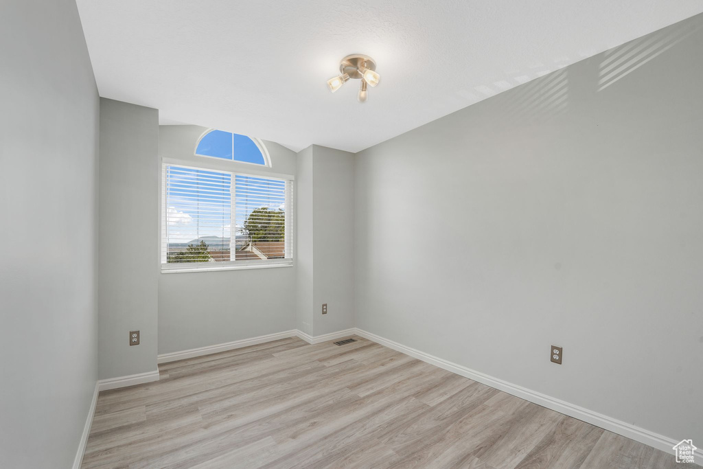 8 E 3500 S Bountiful, UT 84010