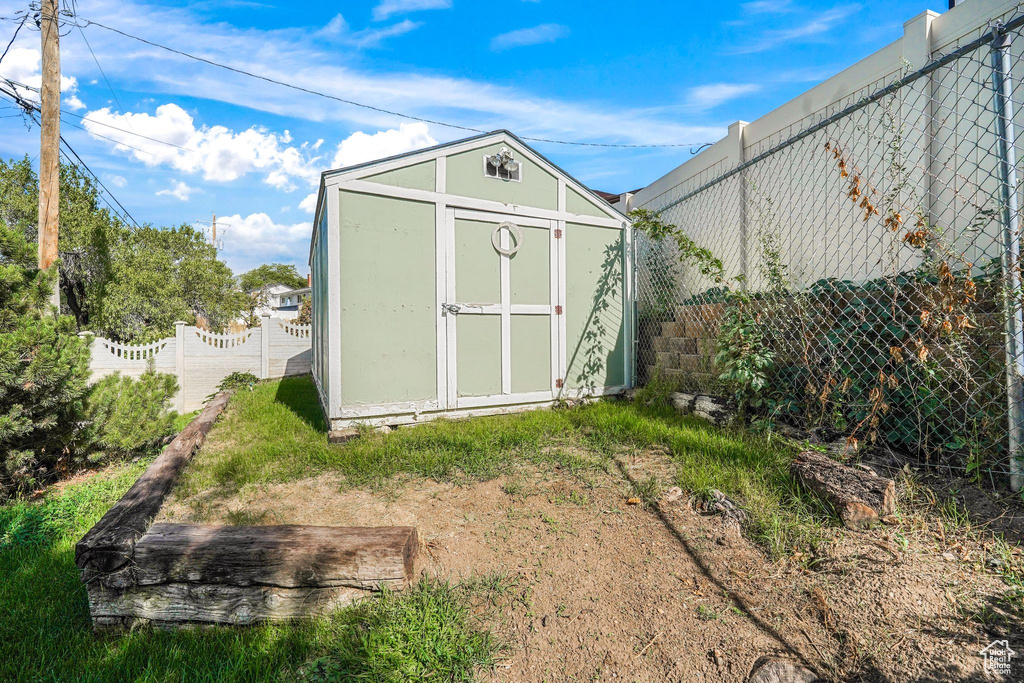 8 E 3500 S Bountiful, UT 84010