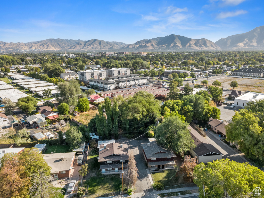 833 E WHITEMAPLE WAY Salt Lake City, UT 84106