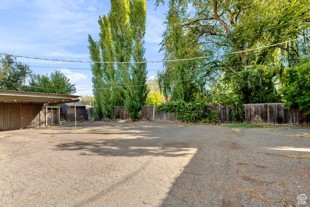 833 E WHITEMAPLE WAY Salt Lake City, UT 84106
