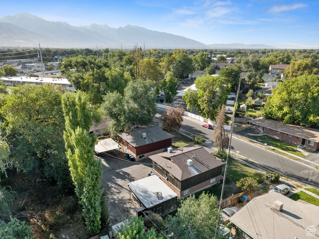 833 E WHITEMAPLE WAY Salt Lake City, UT 84106