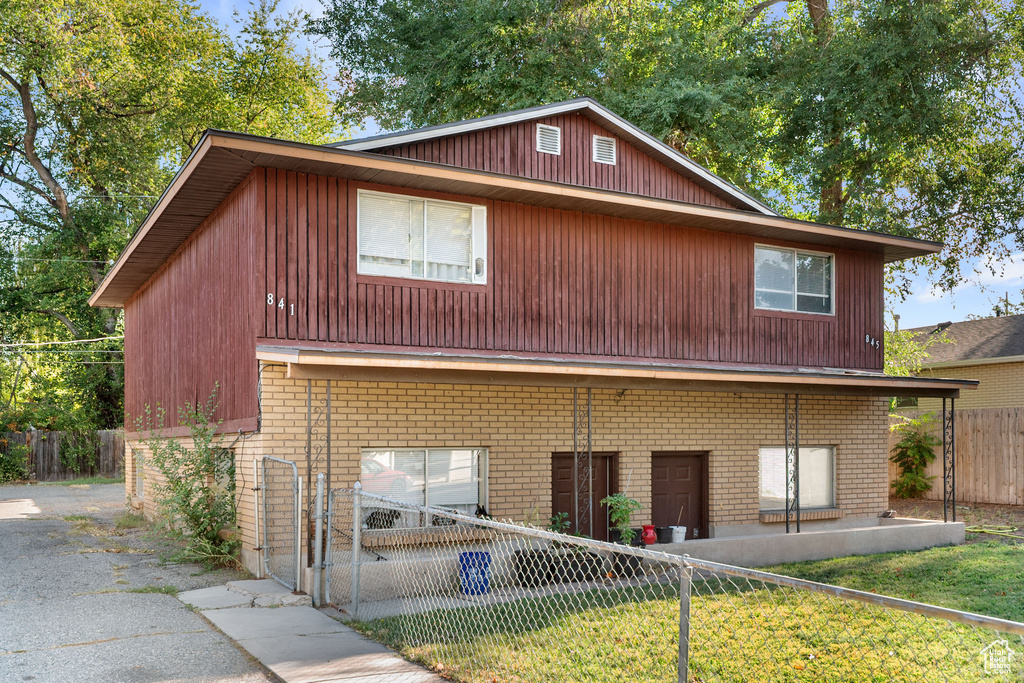 841 E WHITEMAPLE WAY Salt Lake City, UT 84106