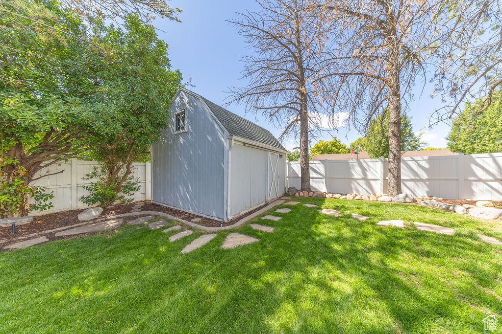 593 N 150 W Kaysville, UT 84037