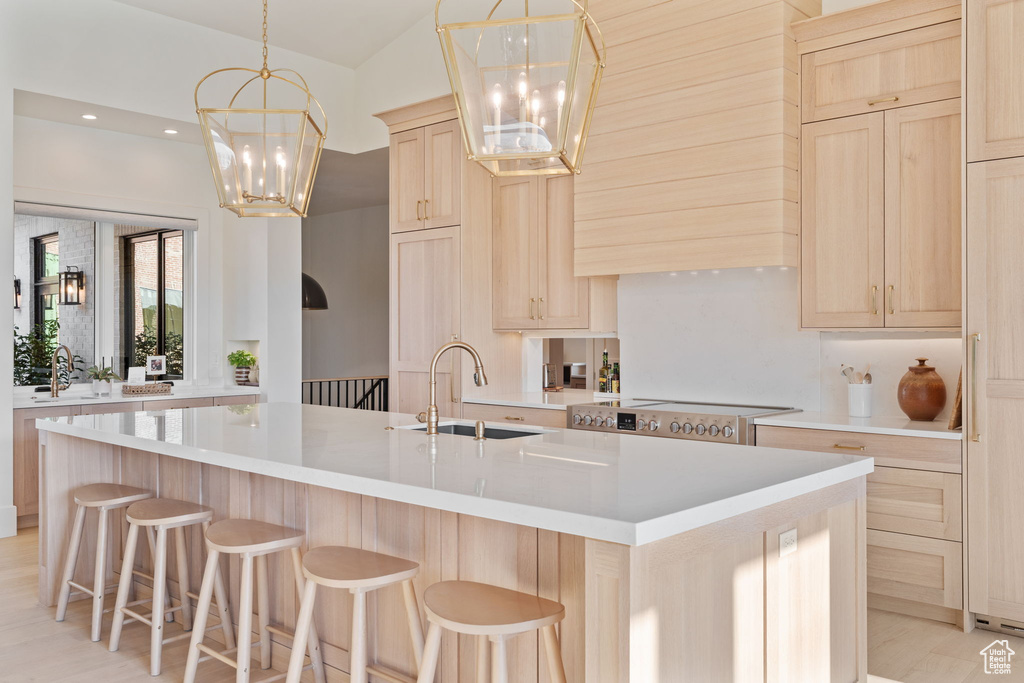 4881 S HOLLADAY BLVD Holladay, UT 84117