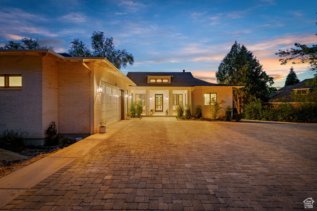 4881 S HOLLADAY BLVD Holladay, UT 84117