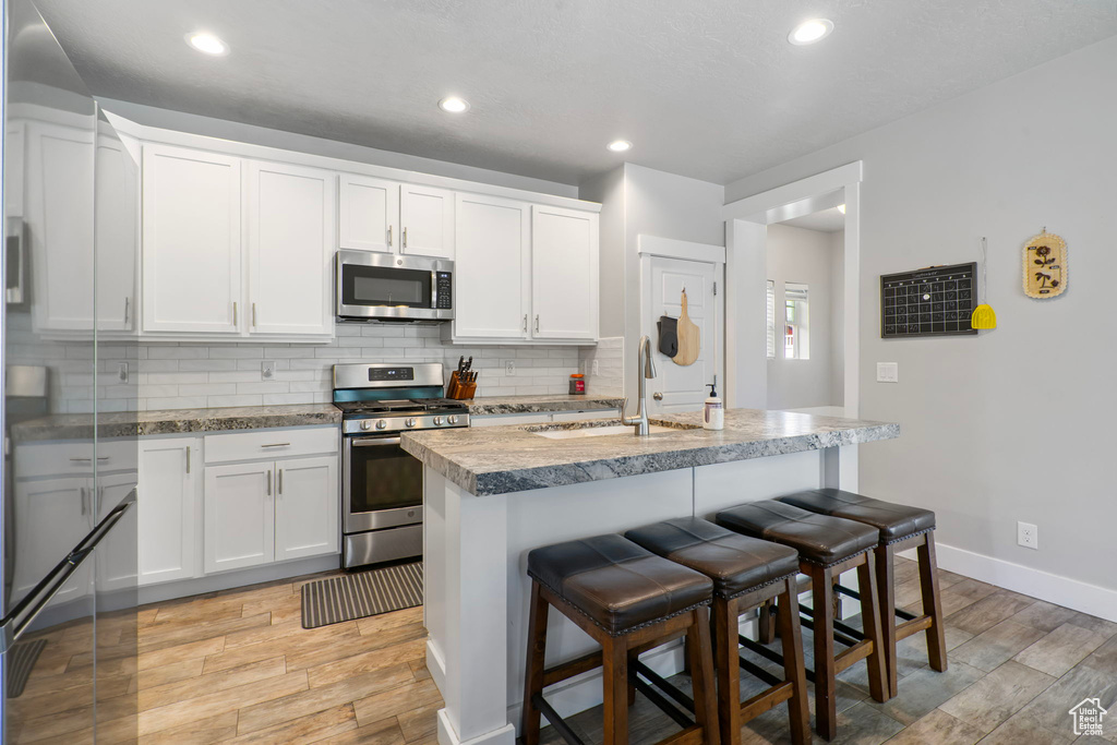 4948 W BEACH COMBER WAY South Jordan, UT 84009