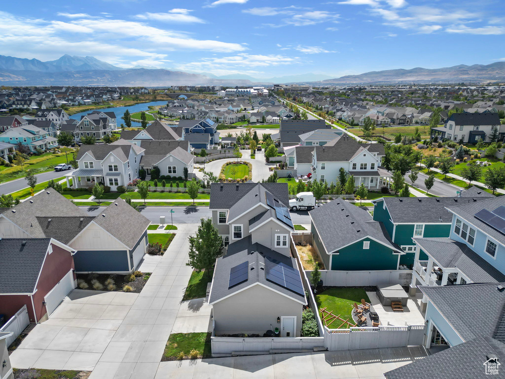 4948 W BEACH COMBER WAY South Jordan, UT 84009