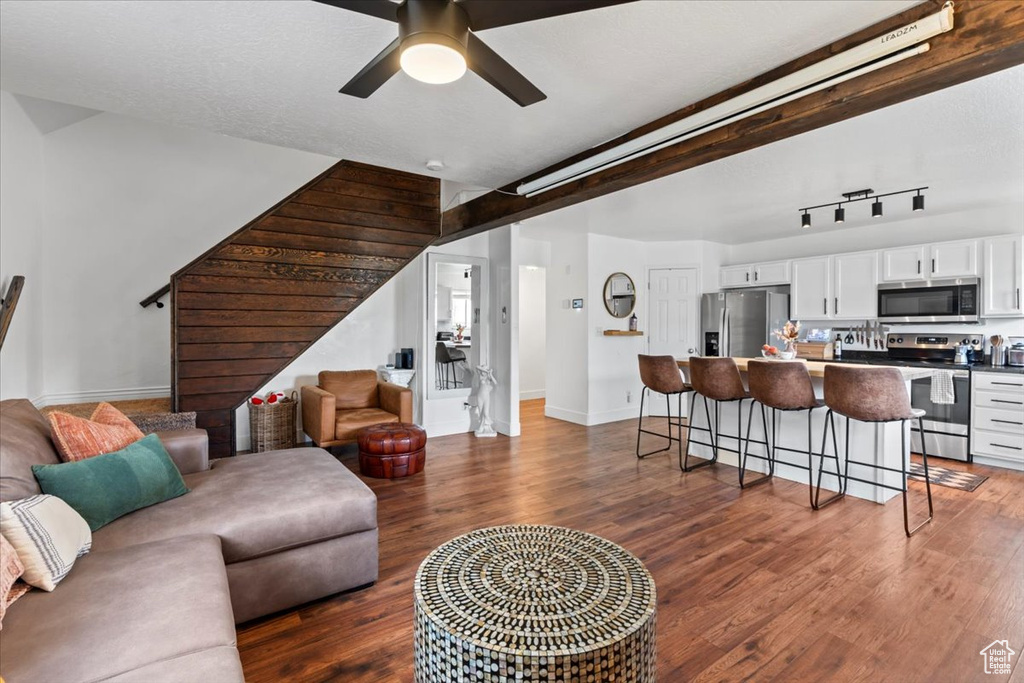 459 W HARVEST MOON DR Saratoga Springs, UT 84045