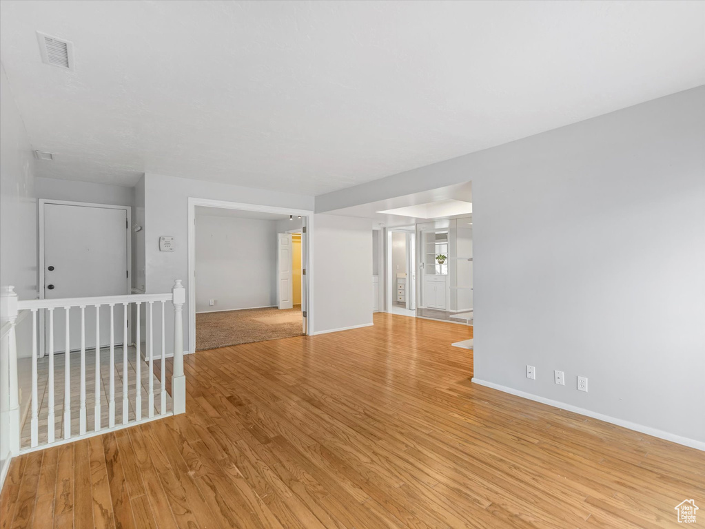 Photo 7 for MLS #2111131 at 5820 S Waterbury Way #H