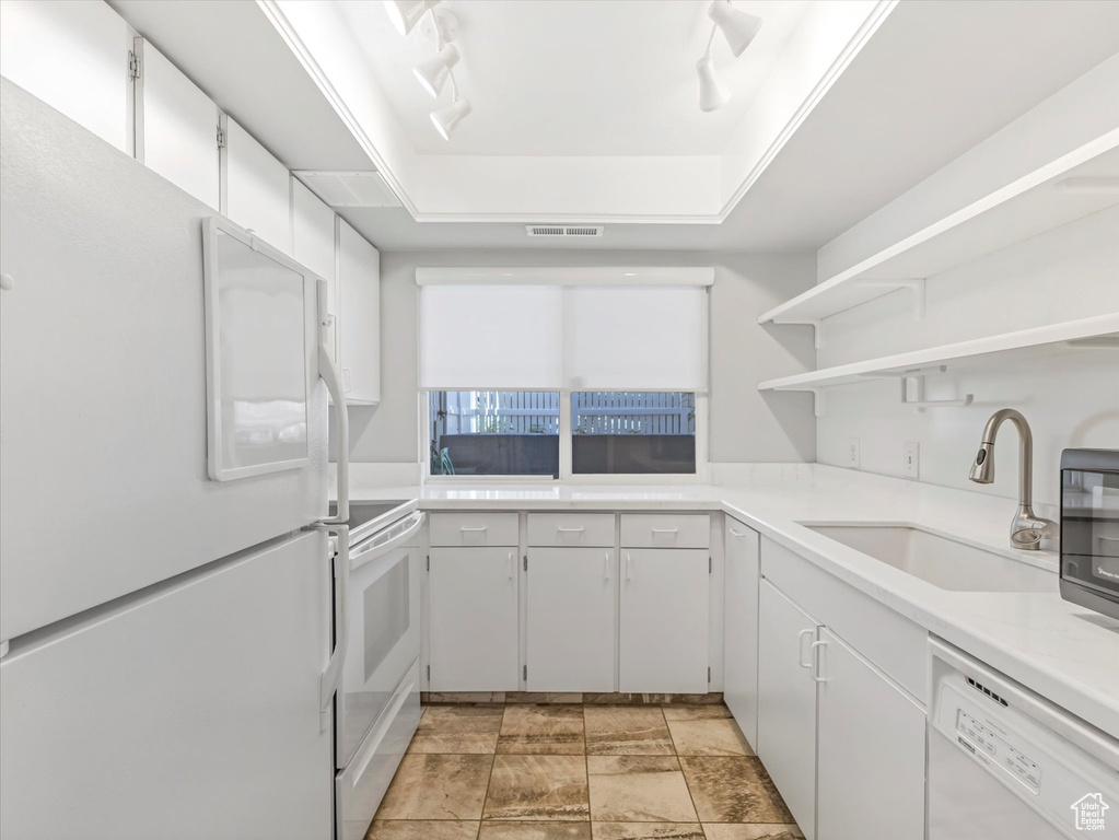 Photo 13 for MLS #2111131 at 5820 S Waterbury Way #H