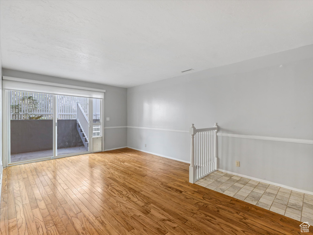 Photo 5 for MLS #2111131 at 5820 S Waterbury Way #H