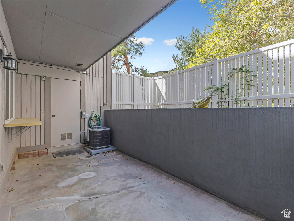 Photo 24 for MLS #2111131 at 5820 S Waterbury Way #H