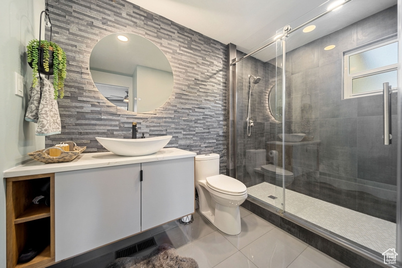 Photo 25 for MLS #2111132 at 2341 E Neffs Ln