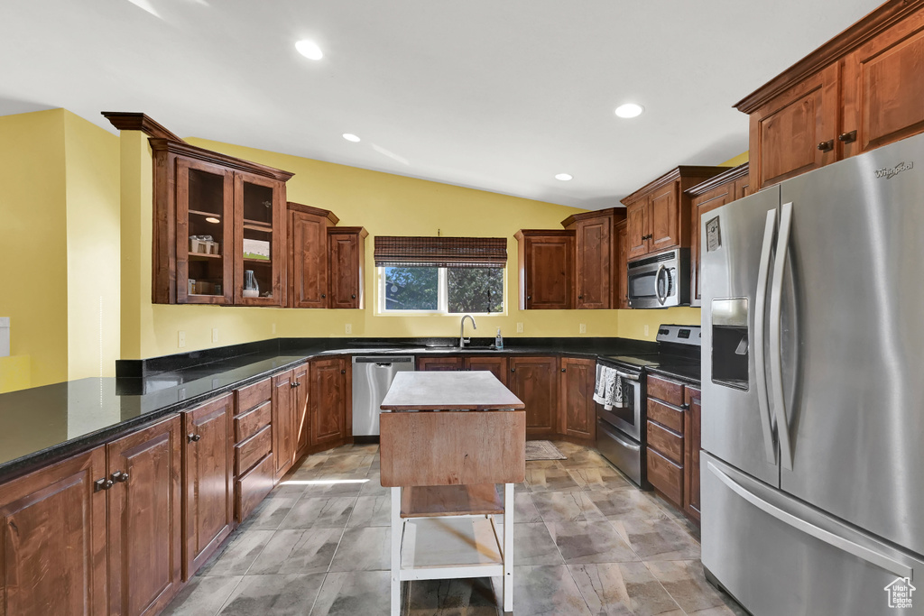 5875 S 3750 W Roy, UT 84067