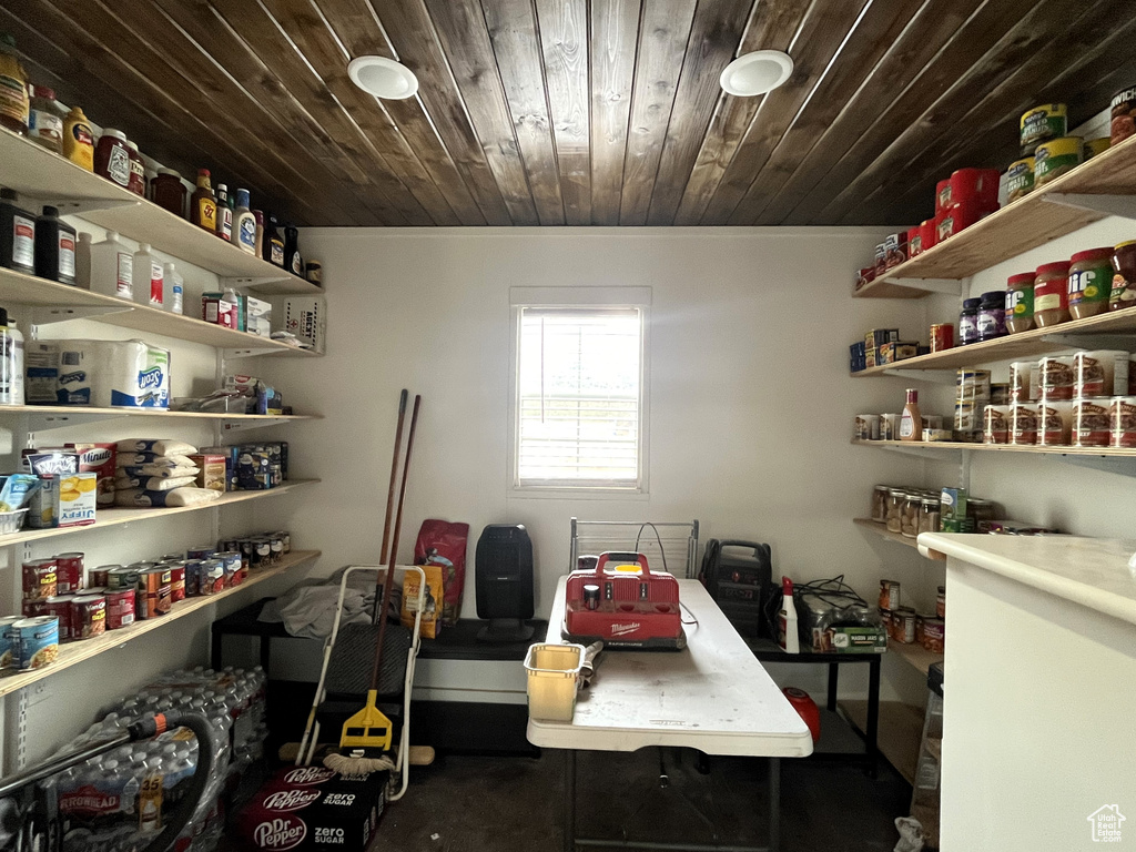 1913 S BADGER WAY New Harmony, UT 84757