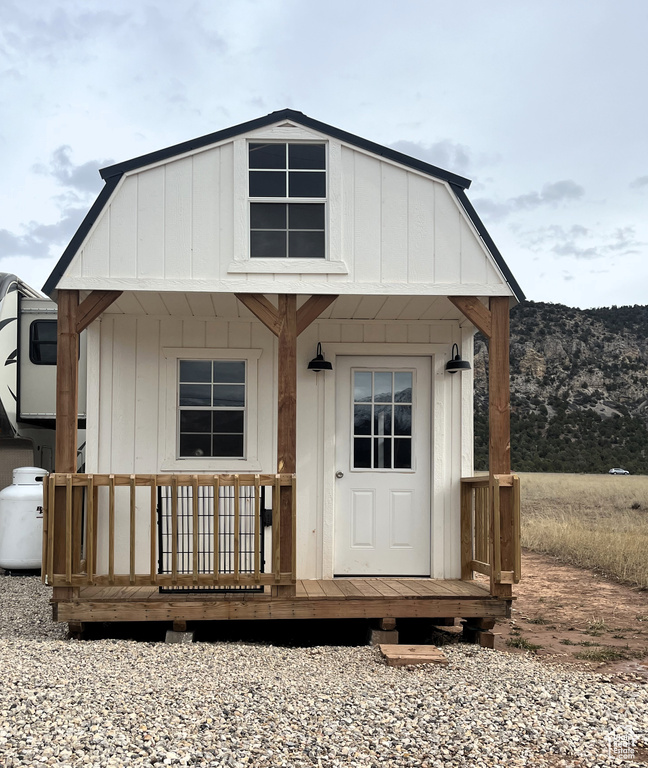 1913 S BADGER WAY New Harmony, UT 84757