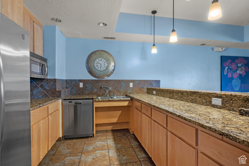 4276 S MAIN ST #213 Murray, UT 84107