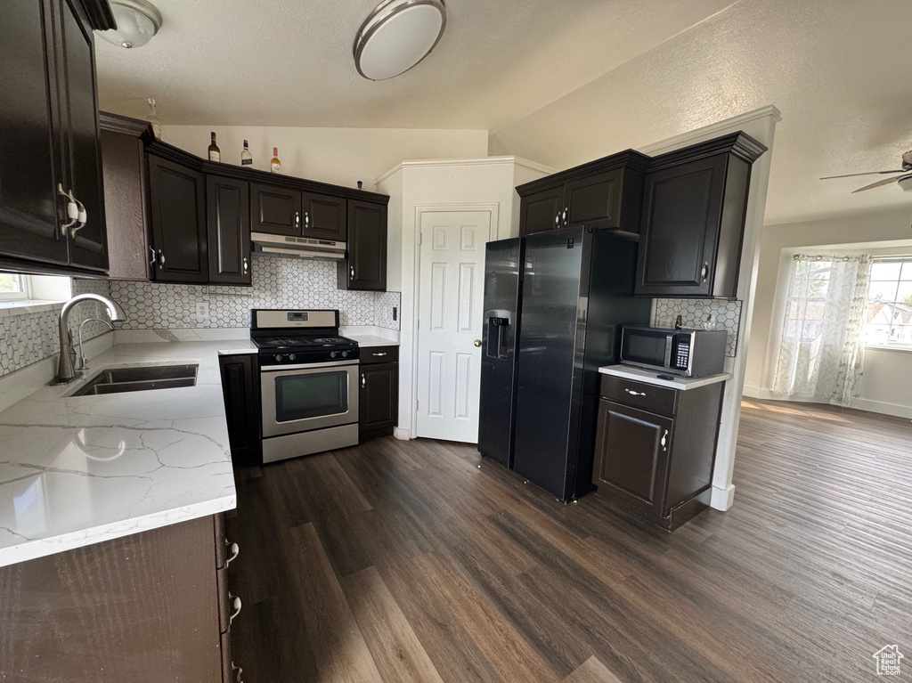 Photo 11 for MLS #2111154 at 985 W 720 South