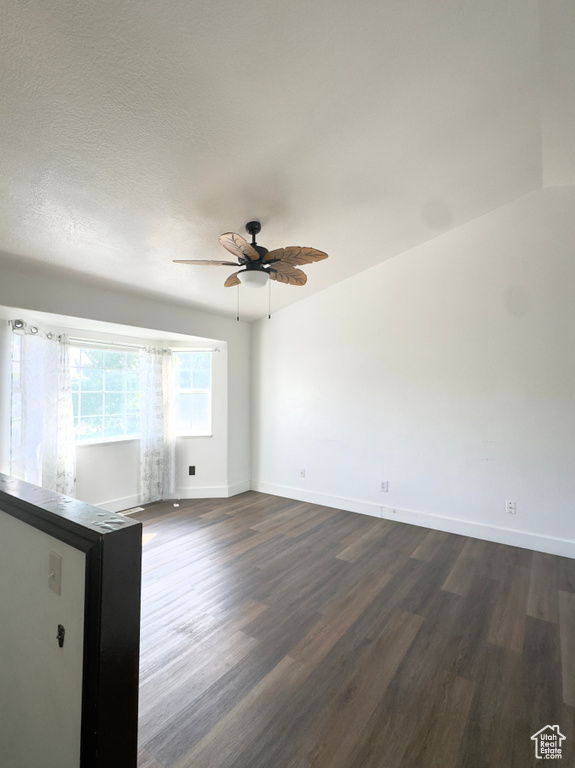 Photo 5 for MLS #2111154 at 985 W 720 South