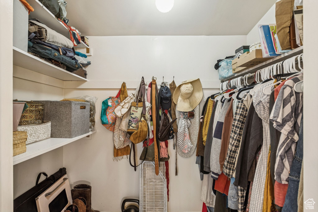 209 E 4735 N Provo, UT 84604