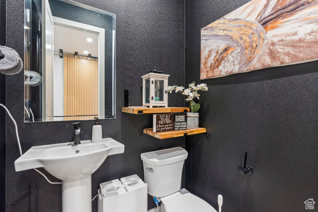 Photo 18 for MLS #2111173 at 837 S Finley Cir