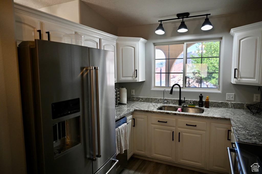 Photo 6 for MLS #2111178 at 250 S Donlee Dr #J