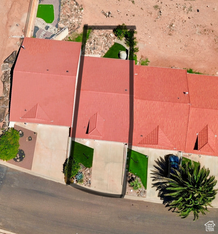 Photo 3 for MLS #2111178 at 250 S Donlee Dr #J