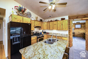 Photo 15 for MLS #2111186 at 414 S Cottonwood Dr