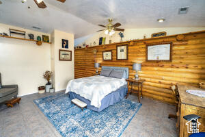 Photo 21 for MLS #2111186 at 414 S Cottonwood Dr