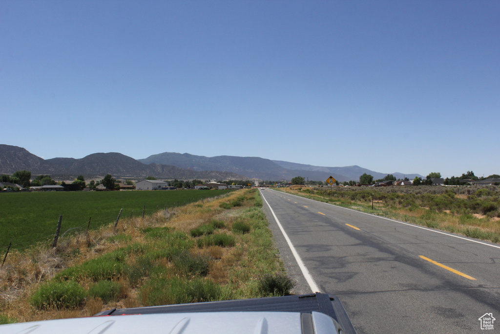 4960 N MINERSVILLE HWY Enoch, UT 84721