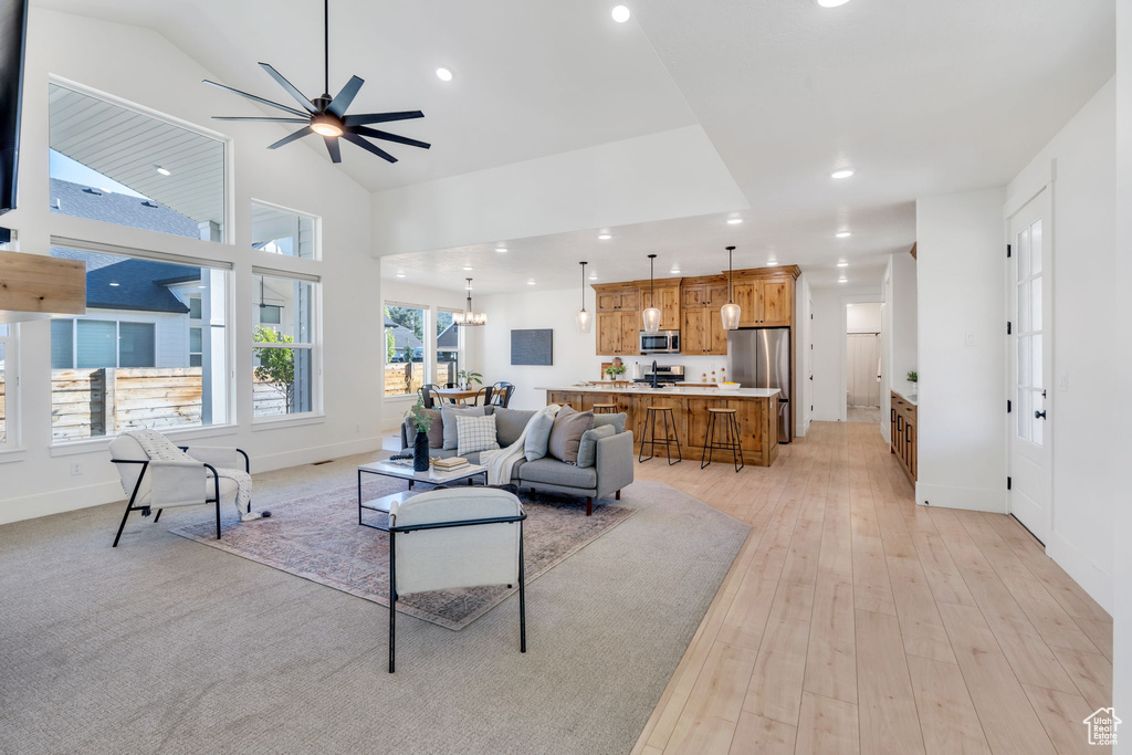 2345 E CHERRY LN Layton, UT 84040