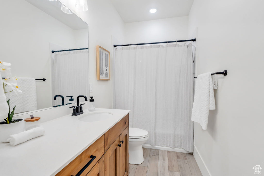 2345 E CHERRY LN Layton, UT 84040