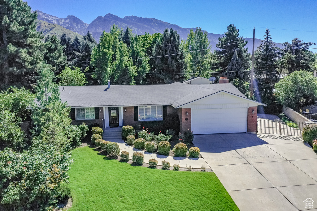 Photo 40 for MLS #2111201 at 3256 E Mcneill Cir