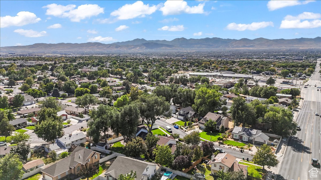 10621 S CARRINGTON ST Sandy, UT 84094