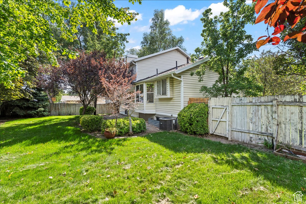 10621 S CARRINGTON ST Sandy, UT 84094