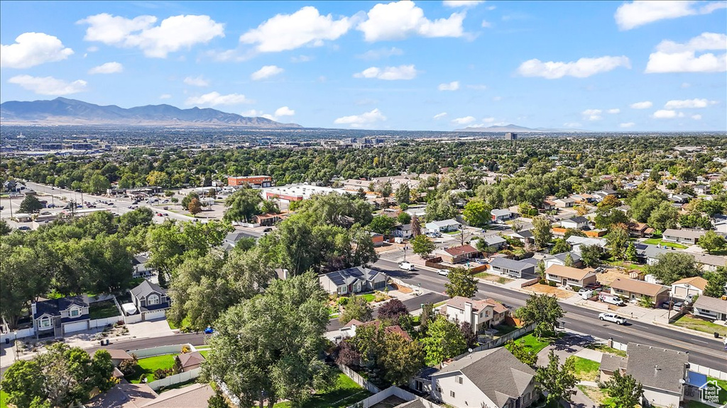 10621 S CARRINGTON ST Sandy, UT 84094