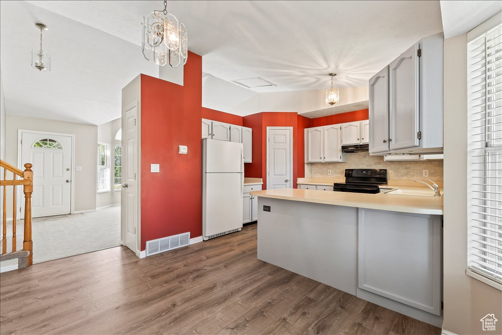 10621 S CARRINGTON ST Sandy, UT 84094