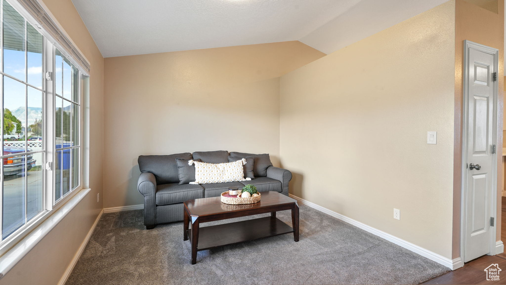 Photo 4 for MLS #2111210 at 1587 W 400 South