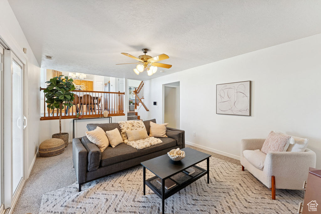 8526 S NUTWOOD CIR Sandy, UT 84094