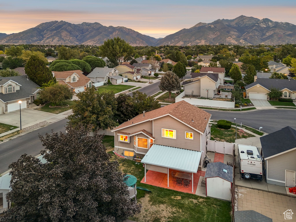 8526 S NUTWOOD CIR Sandy, UT 84094