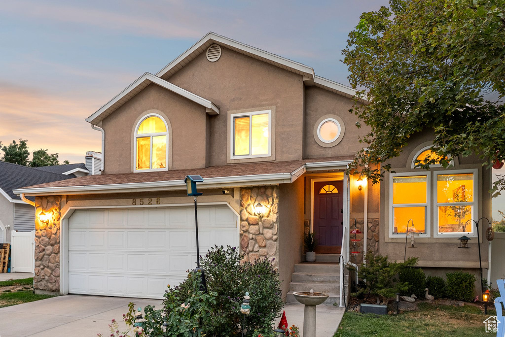 8526 S NUTWOOD CIR Sandy, UT 84094