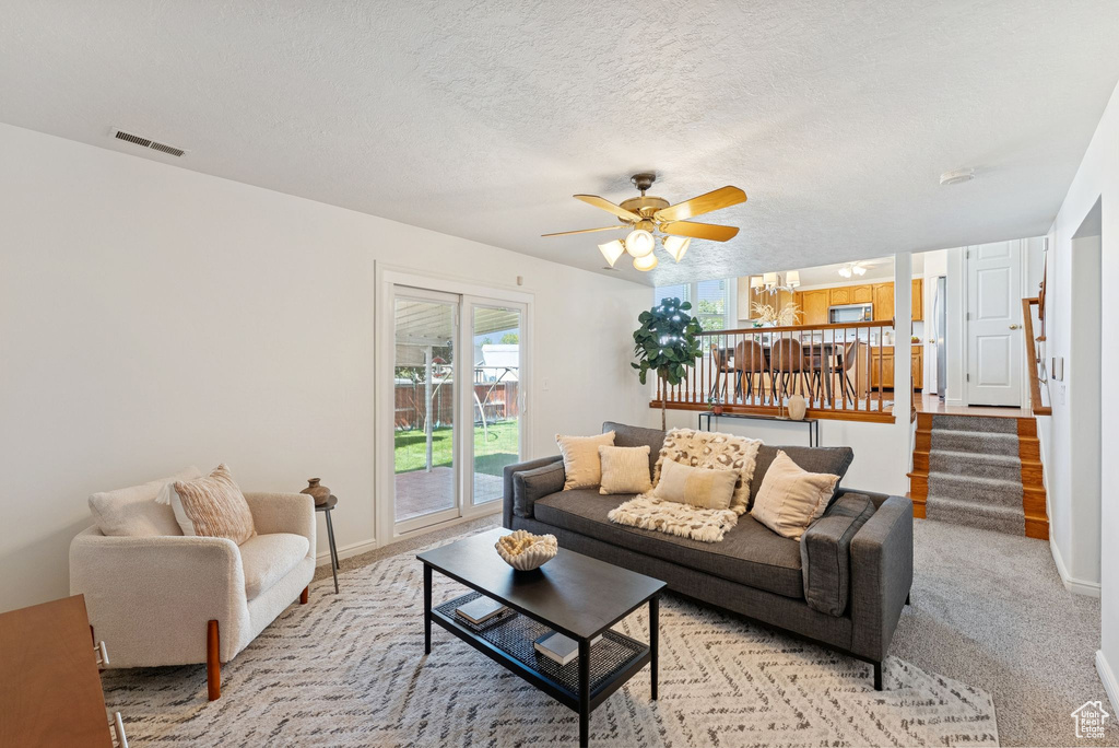 8526 S NUTWOOD CIR Sandy, UT 84094